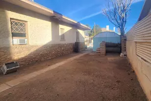 1228 E 9th St, Douglas, AZ 85607 - Photo 10