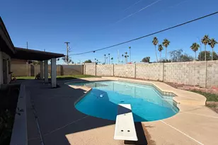 3426 W Juniper Ave W, Phoenix, AZ 85053 - Photo 16