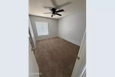 3426 W Juniper Avenue W, Phoenix, AZ 85053 - Photo 6
