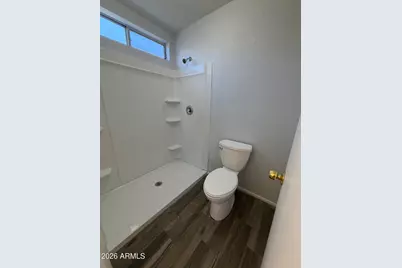 3426 W Juniper Avenue W, Phoenix, AZ 85053 - Photo 12