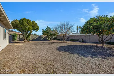10013 W Mission Lane, Sun City, AZ 85351 - Photo 24
