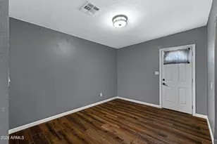 10013 W Mission Ln, Sun City, AZ 85351 - Photo 16