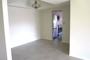 4303 E Cactus Rd, Phoenix, AZ 85032 - Photo 6