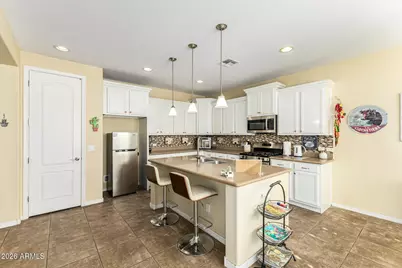 2407 W Maya Way, Phoenix, AZ 85085 - Photo 16