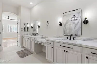 2007 W Blaylock Drive, Phoenix, AZ 85085 - Photo 24