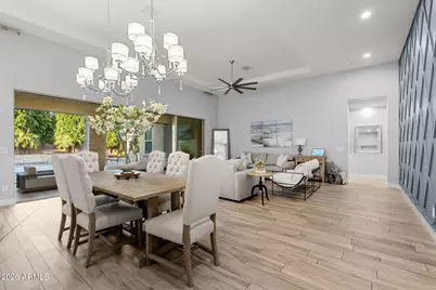 2052 E Crescent Way, Gilbert, AZ 85298 - Photo 4