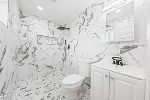 8202 E Whitton Ave, Scottsdale, AZ 85251 - Photo 24