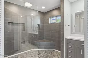 612 E Brook Hollow Dr, Phoenix, AZ 85022 - Photo 10