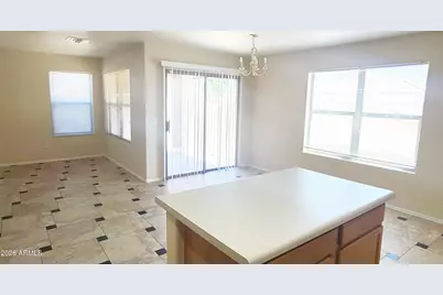 1373 S Wagon Wheel Court, Chandler, AZ 85286 - Photo 8