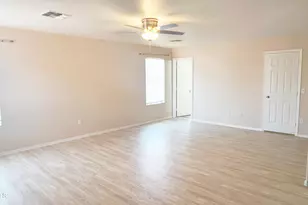 1373 S Wagon Wheel Ct, Chandler, AZ 85286 - Photo 22