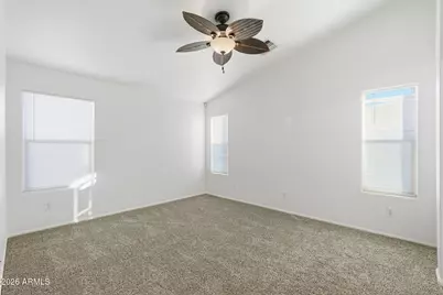 823 E Mountain View Road, San Tan Valley, AZ 85143 - Photo 16