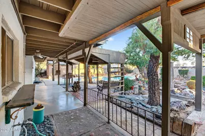 5539 E Sweetwater Avenue, Scottsdale, AZ 85254 - Photo 14