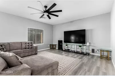 12362 W Highland Avenue, Avondale, AZ 85392 - Photo 6