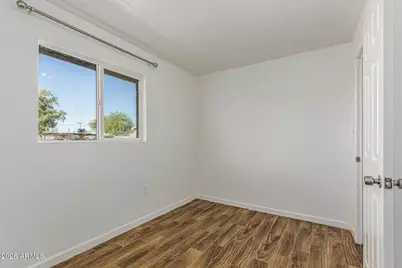 4805 S 35th Drive, Phoenix, AZ 85041 - Photo 18