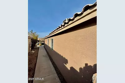 10705 W Montecito Avenue, Phoenix, AZ 85037 - Photo 14