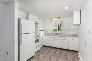 7827 N 61st Ave, Glendale, AZ 85301 - Photo 40