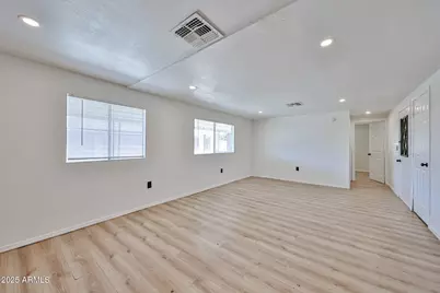 437 E Annette Drive, Phoenix, AZ 85022 - Photo 16