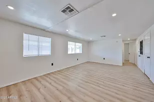 437 E Annette Dr, Phoenix, AZ 85022 - Photo 16