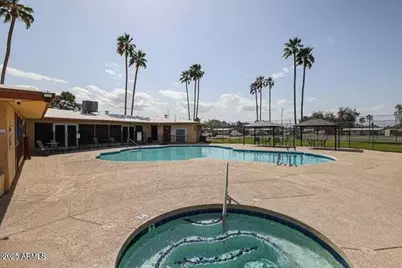 437 E Annette Drive, Phoenix, AZ 85022 - Photo 32