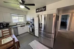 10022 W Lakeview Cir N, Sun City, AZ 85351 - Photo 10