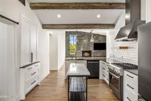 3727 E Clarendon Ave, Phoenix, AZ 85018 - Photo 14