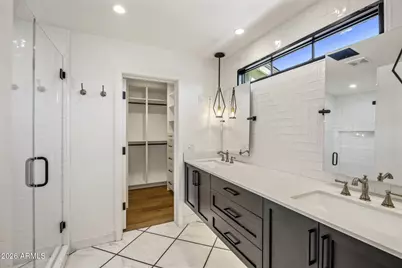 3727 E Clarendon Avenue, Phoenix, AZ 85018 - Photo 6