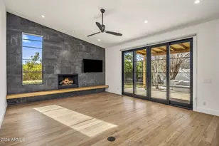 3727 E Clarendon Ave, Phoenix, AZ 85018 - Photo 4