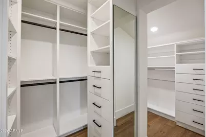 3727 E Clarendon Avenue, Phoenix, AZ 85018 - Photo 22