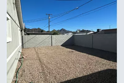 837 E Alice Avenue, Phoenix, AZ 85020 - Photo 16