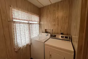 10960 N 67th Ave, Glendale, AZ 85304 - Photo 24