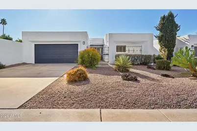 4317 E Glenrosa Avenue, Phoenix, AZ 85018 - Photo 2