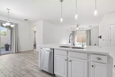 21090 E Munoz Street, Queen Creek, AZ 85142 - Photo 8