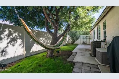 25084 N 68th Avenue, Peoria, AZ 85383 - Photo 30