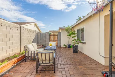 728 E State Avenue, Phoenix, AZ 85020 - Photo 4