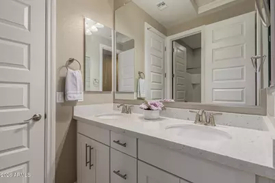 3022 E Wildhorse Drive, Gilbert, AZ 85297 - Photo 50