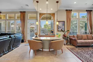 12588 W Maya Way, Peoria, AZ 85383 - Photo 14