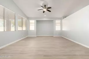 3230 S 74th Ln, Phoenix, AZ 85043 - Photo 6