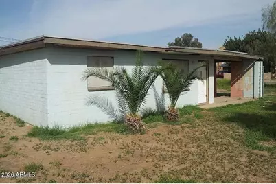 5722 S 34th Place, Phoenix, AZ 85040 - Photo 2