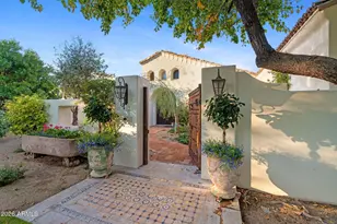 8500 N Golf Dr, Paradise Valley, AZ 85253 - Photo 28