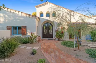 8500 N Golf Dr, Paradise Valley, AZ 85253 - Photo 30