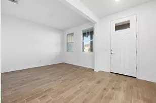 28810 N 174th Ln, Surprise, AZ 85387 - Photo 2