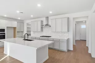 28810 N 174th Ln, Surprise, AZ 85387 - Photo 8