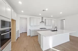 28810 N 174th Ln, Surprise, AZ 85387 - Photo 4