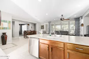 12642 W Pinnacle Vista Dr, Peoria, AZ 85383 - Photo 12