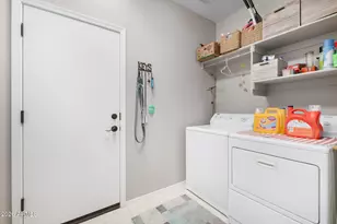 12642 W Pinnacle Vista Dr, Peoria, AZ 85383 - Photo 28