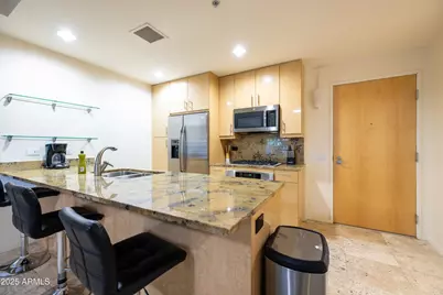 7131 E Rancho Vista Drive #3004, Scottsdale, AZ 85251 - Photo 2