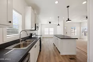 360 W Granada Dr, Paulden, AZ 86334 - Photo 6