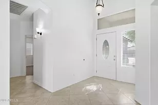 12922 W Cheery Lynn Rd, Avondale, AZ 85392 - Photo 2