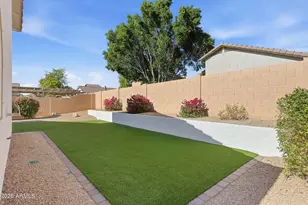 12922 W Cheery Lynn Rd, Avondale, AZ 85392 - Photo 20