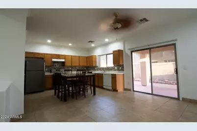 9427 W Virginia Avenue, Phoenix, AZ 85037 - Photo 6